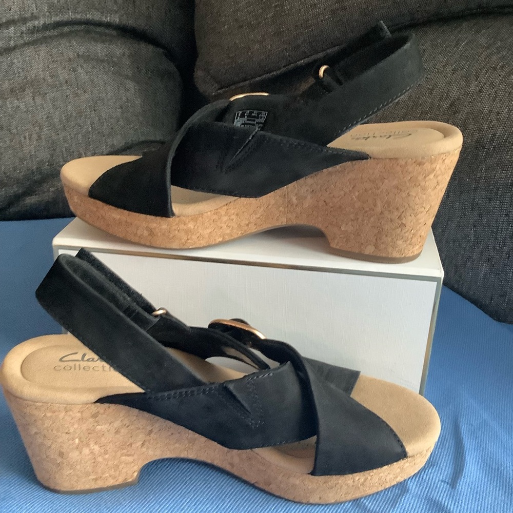 Clarks Collection Ultimate Comfort Wedge Sandals Size 8.5M Worn Once
